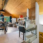 Faucon 1b By Interhome *