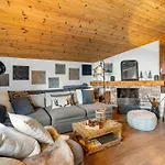 Faucon 1b By Interhome